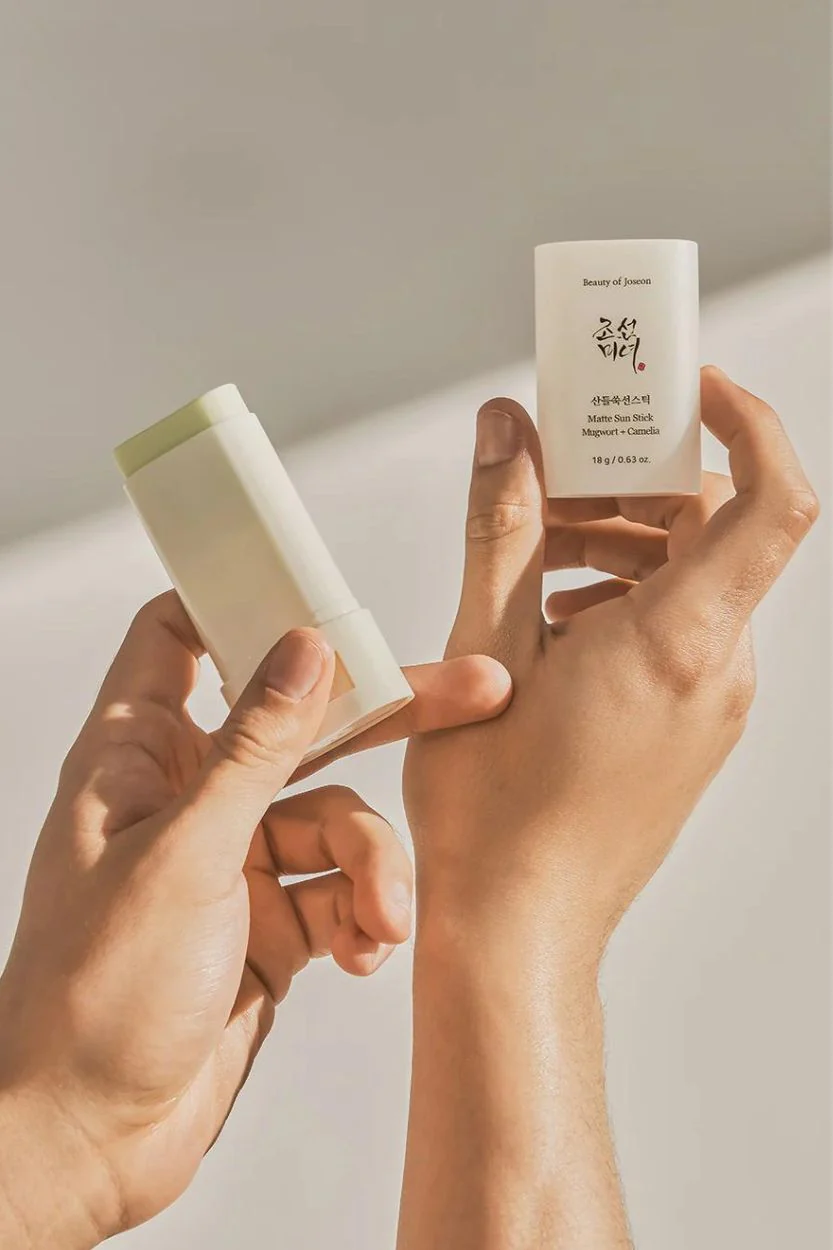 Beauty of Joseon Sunscreen Stick - Matte Sun Stick (Mugwort + Camelia) - 18g - Image 4