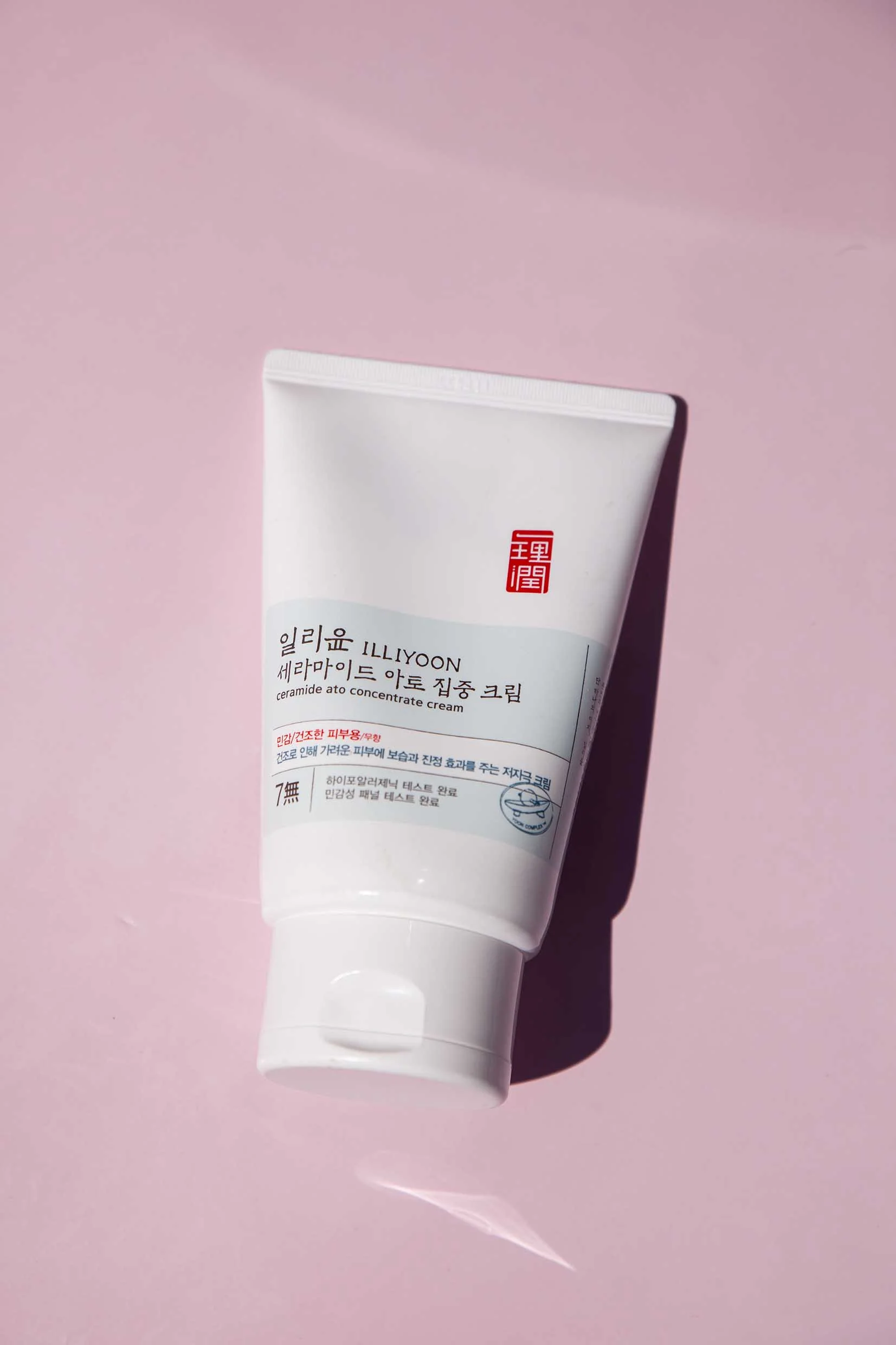 Illiyoon - Ceramide ATO Concentrate Cream - 200ml - Image 3