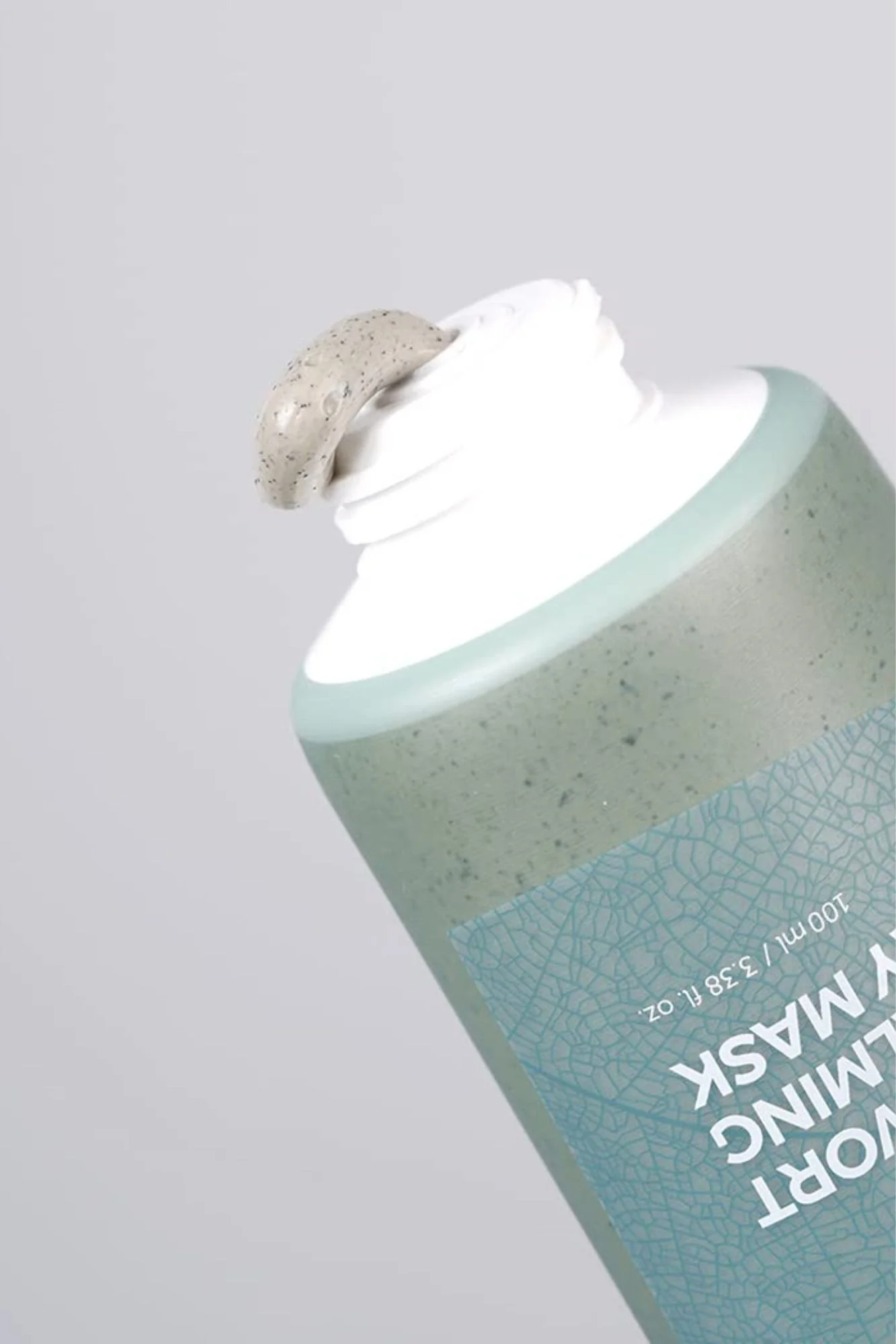 ISNTREE - Mugwort Calming Clay Mask - 100ml - Image 3