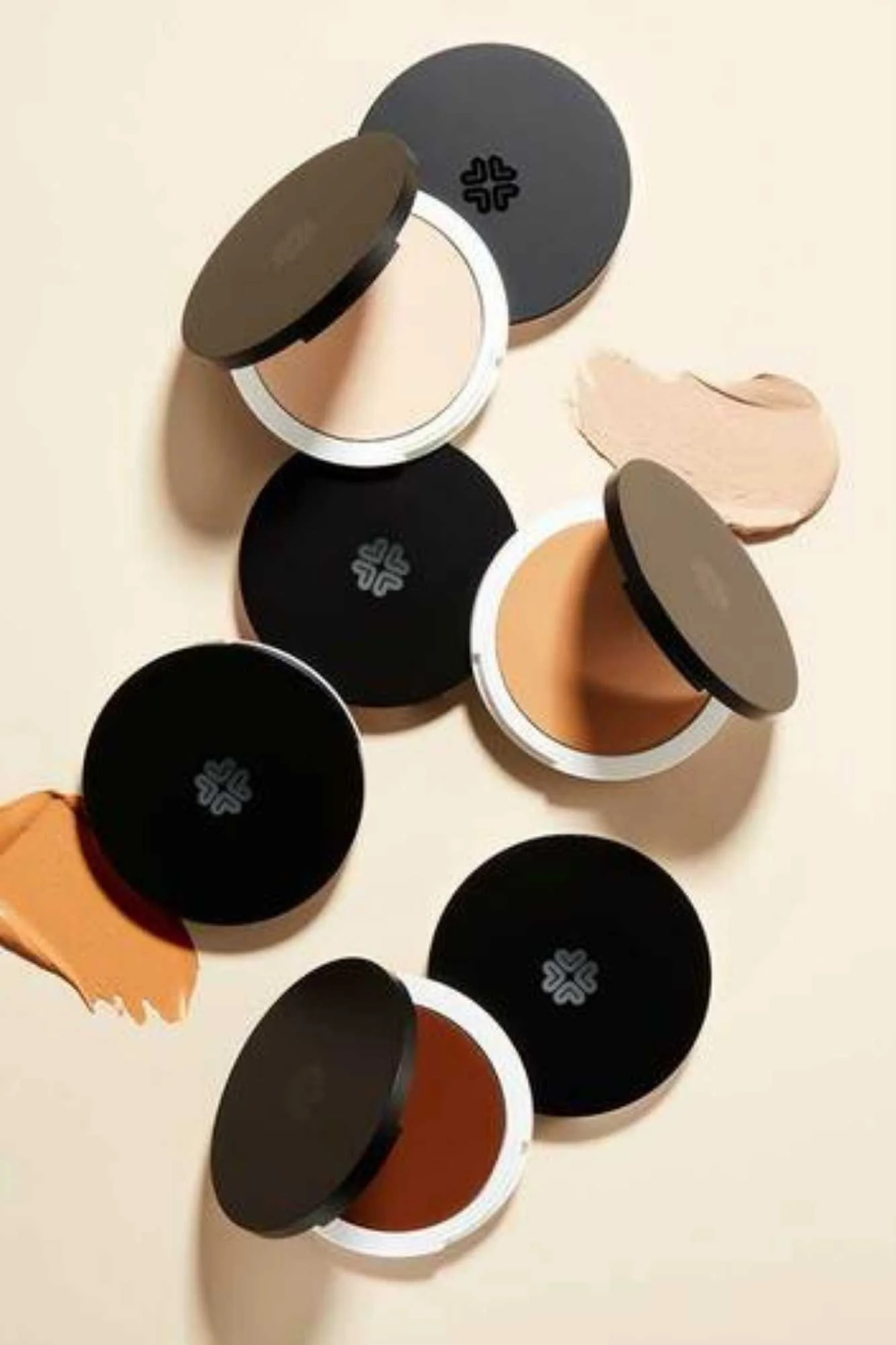 Lily Lolo - Cream Foundation - 7g (13 shades) - Image 3